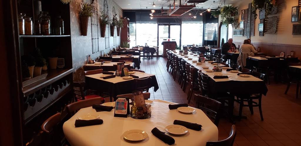 Denunzios Italian Restaurant | restaurant | 2644 Mosside Blvd, Monroeville, PA 15146, USA | 4123747120 OR +1 412-374-7120