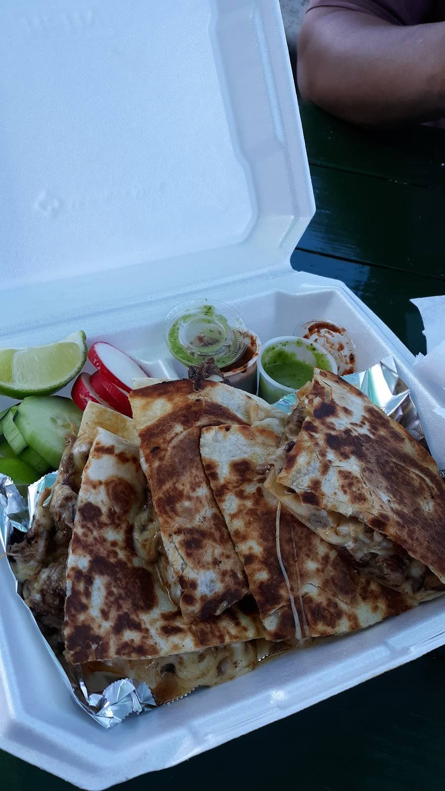 Taqueria los jarochos | restaurant | 7212 Ritchie Hwy, Glen Burnie, MD 21061, USA | 4438474666 OR +1 443-847-4666