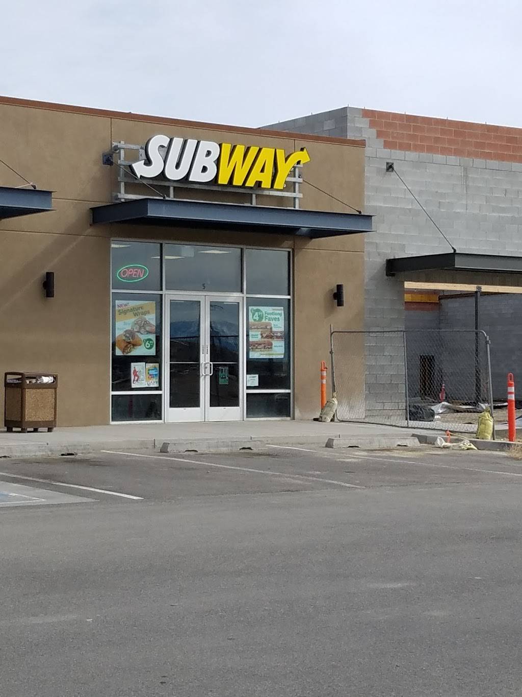 Subway | meal takeaway | 4095 East, Pony Express Pkwy #5, Eagle Mountain, UT 84005, USA | 8017897827 OR +1 801-789-7827