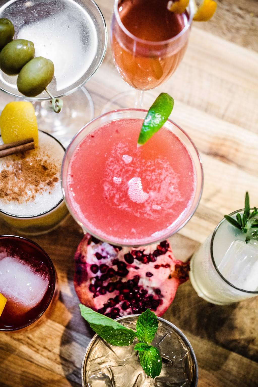 The J House Greenwich | restaurant | 1114 E Putnam Ave, Riverside, CT 06878, USA | 2036986980 OR +1 203-698-6980