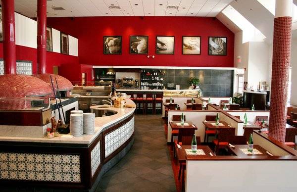 A Mano | restaurant | 24 Franklin Ave, Ridgewood, NJ 07450, USA | 2014932000 OR +1 201-493-2000