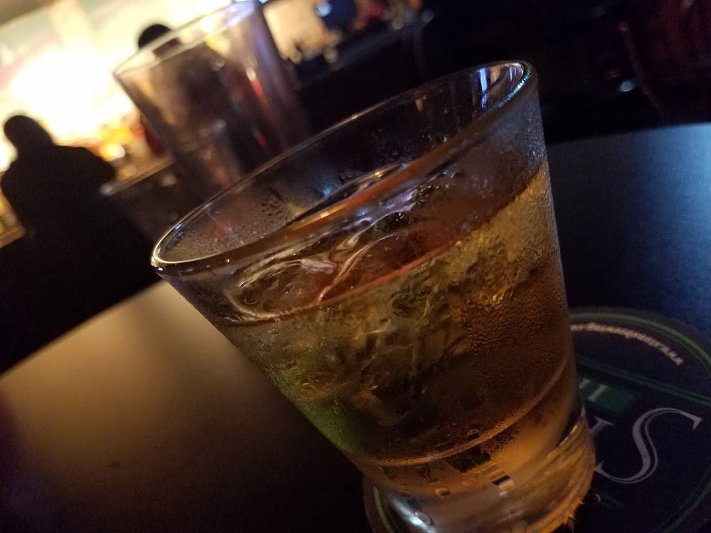 Strummers Bar & Grill | night club | 833 E Fern Ave, Fresno, CA 93728, USA | 5594855356 OR +1 559-485-5356