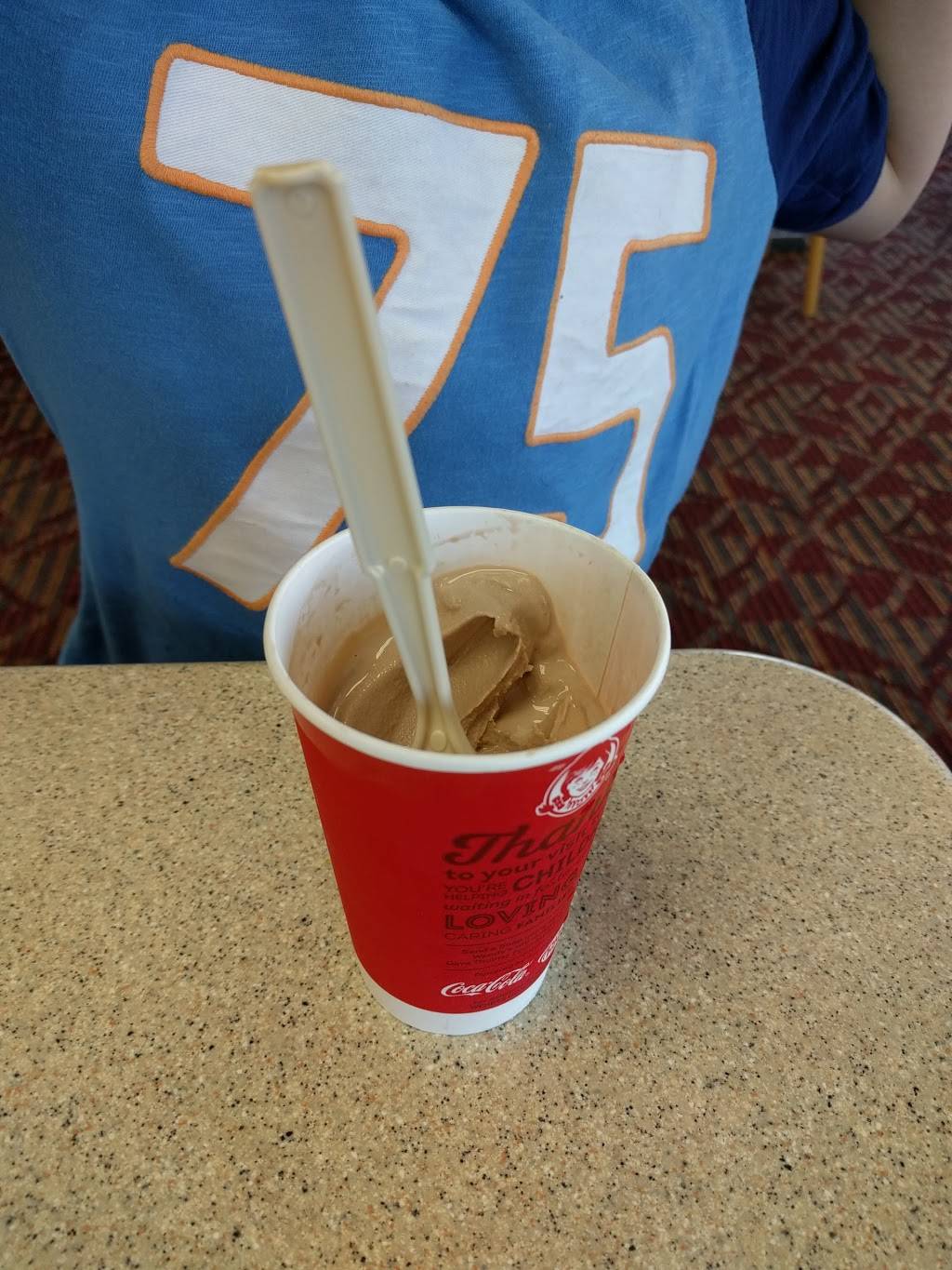 Wendys | restaurant | 125 N Dixon Rd, Kokomo, IN 46901, USA | 7654570574 OR +1 765-457-0574