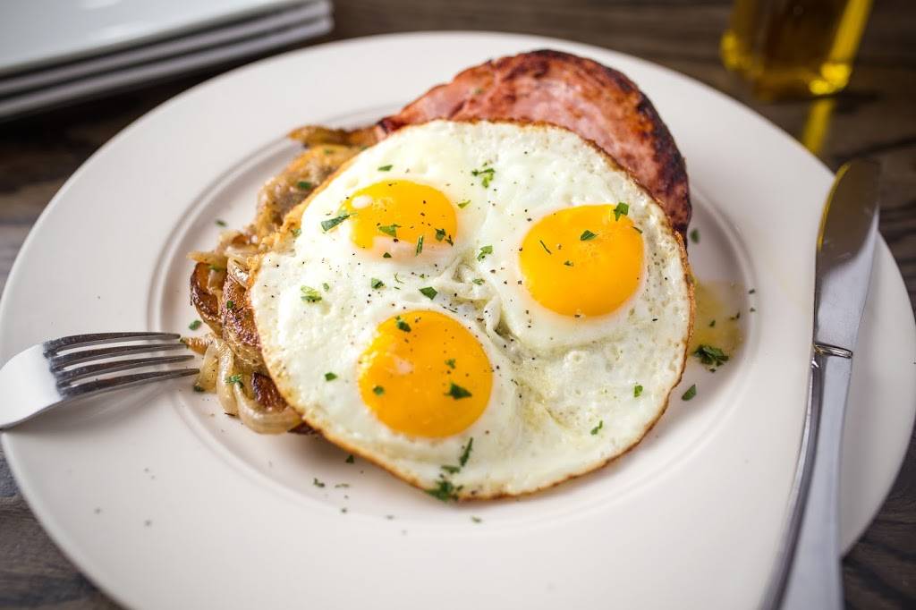 Sals Trattoria | restaurant | 2834 N Southport Ave, Chicago, IL 60657, USA | 7738571401 OR +1 773-857-1401