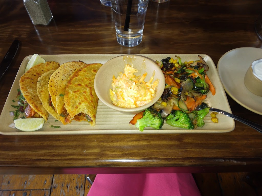 Port Vida a Mexican Cantina | restaurant | 10 Center St, Newburyport, MA 01950, USA | 9782257773 OR +1 978-225-7773