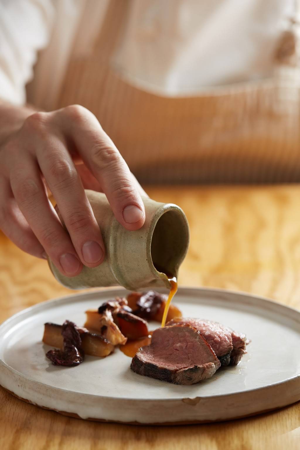 Ardent | restaurant | 1751 N Farwell Ave, Milwaukee, WI 53202, USA | 4148977022 OR +1 414-897-7022