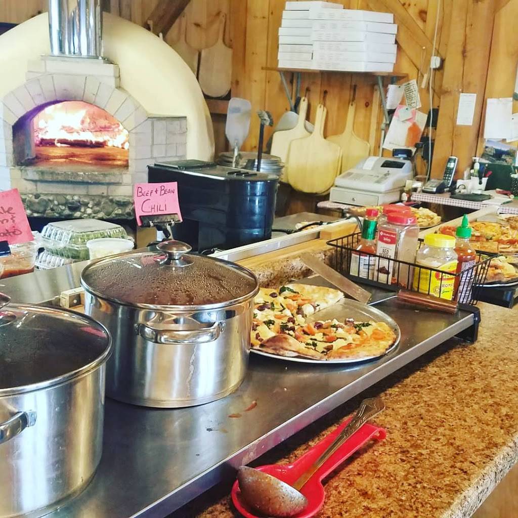 Stutzmans Farm Stand & Brick Oven Cafe | restaurant | 891 Pine St, Sangerville, ME 04479, USA | 2075648596 OR +1 207-564-8596