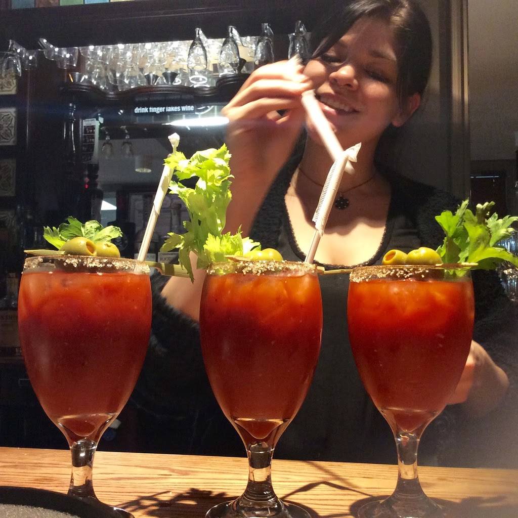 Brown Hound Downtown | restaurant | 500 University Ave, Rochester, NY 14607, USA | 5855069725 OR +1 585-506-9725