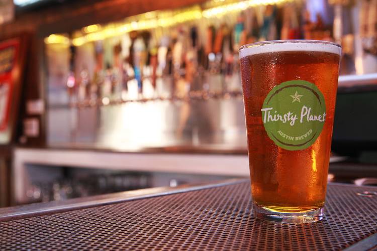 Woody’s Tavern & Grill | restaurant | 12801 Shops Pkwy #100, Bee Cave, TX 78738, USA | 5122638374 OR +1 512-263-8374