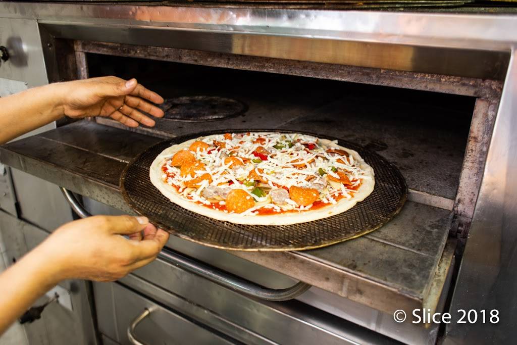 Daisys PizzaIII | restaurant | 2817 36th Ave, Long Island City, NY 11106, USA | 7187867861 OR +1 718-786-7861