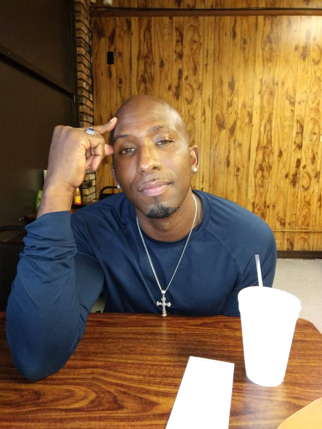 Sams Southern Eatery | restaurant | 2808 N Southland Park Dr, Shreveport, LA 71118, USA | 3186866061 OR +1 318-686-6061