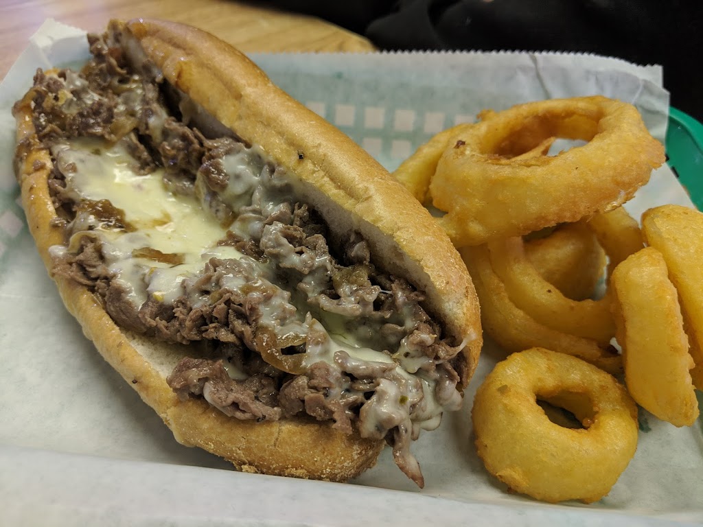 Phillys & Cream | restaurant | 502 E 2 St, Shoshoni, WY 82649, USA | 3078762666 OR +1 307-876-2666