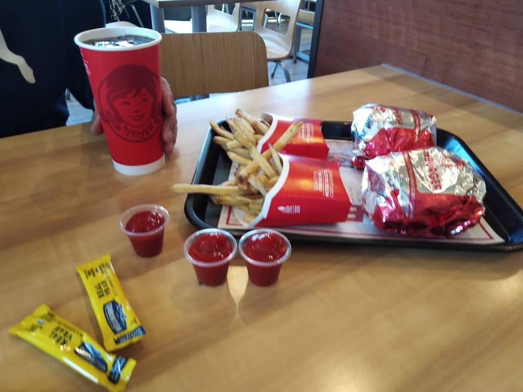 Wendys | restaurant | 869 Upper James St, Hamilton, ON L9C 3A3, Canada | 9053889238 OR +1 905-388-9238