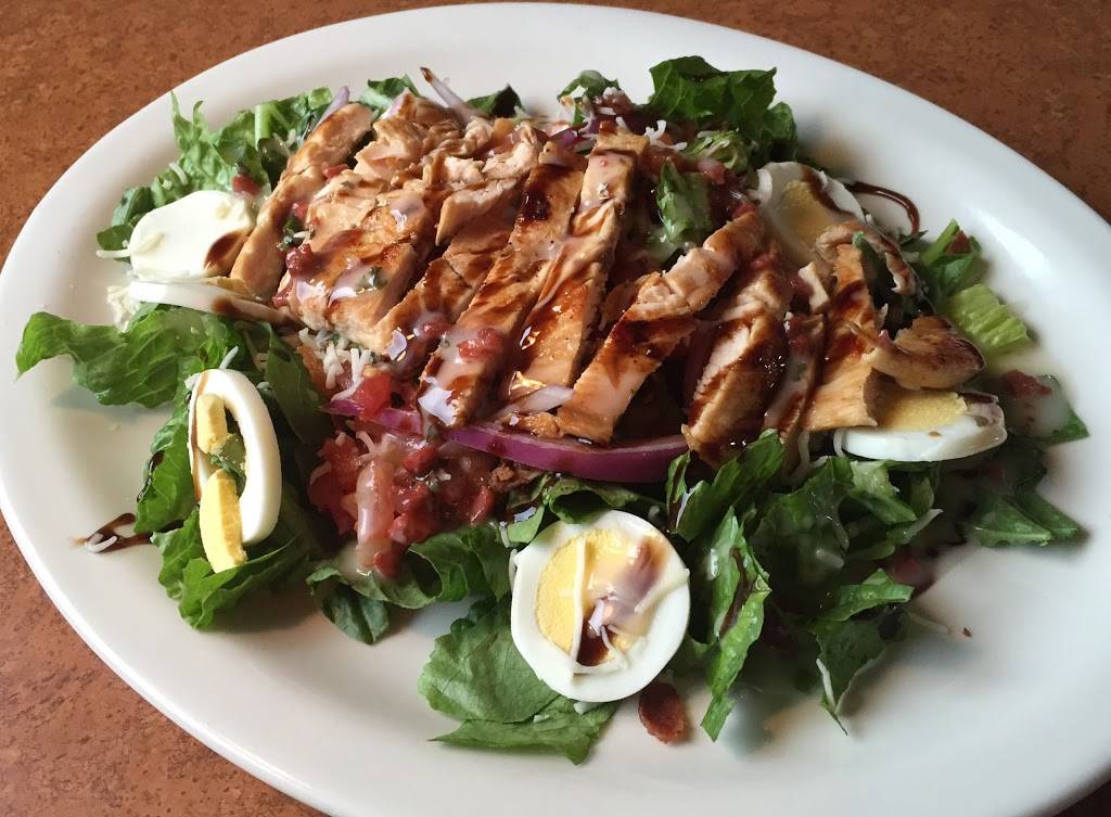 Christines Casual Dining | restaurant | 5770 Harrison Ave, Cincinnati, OH 45248, USA | 5135741273 OR +1 513-574-1273