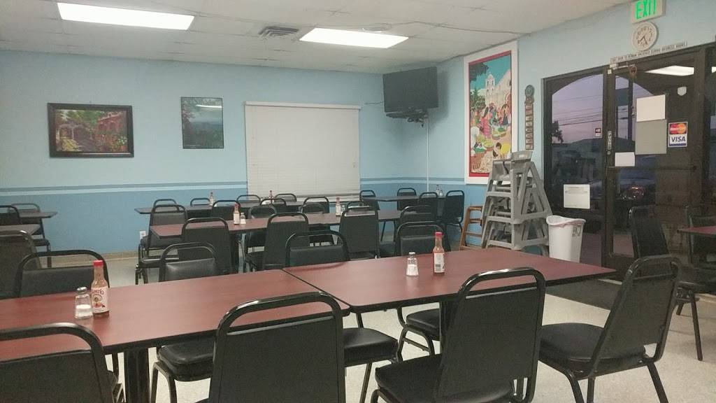 El Salvador Restaurant | restaurant | 481 W Visalia Rd, Farmersville, CA 93223, USA | 5597472207 OR +1 559-747-2207