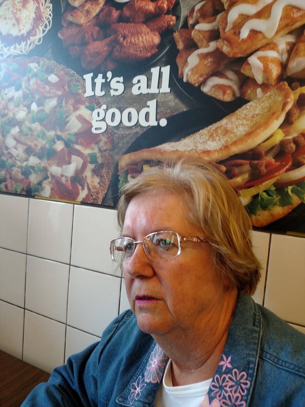 Hungry Howies Pizza | meal delivery | 35890 US-27, Haines City, FL 33844, USA | 8638046060 OR +1 863-804-6060