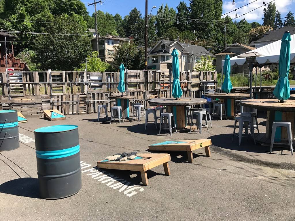 Ounces Taproom & Beer Garden | restaurant | 3809 Delridge Way SW, Seattle, WA 98106, USA | 2064201837 OR +1 206-420-1837