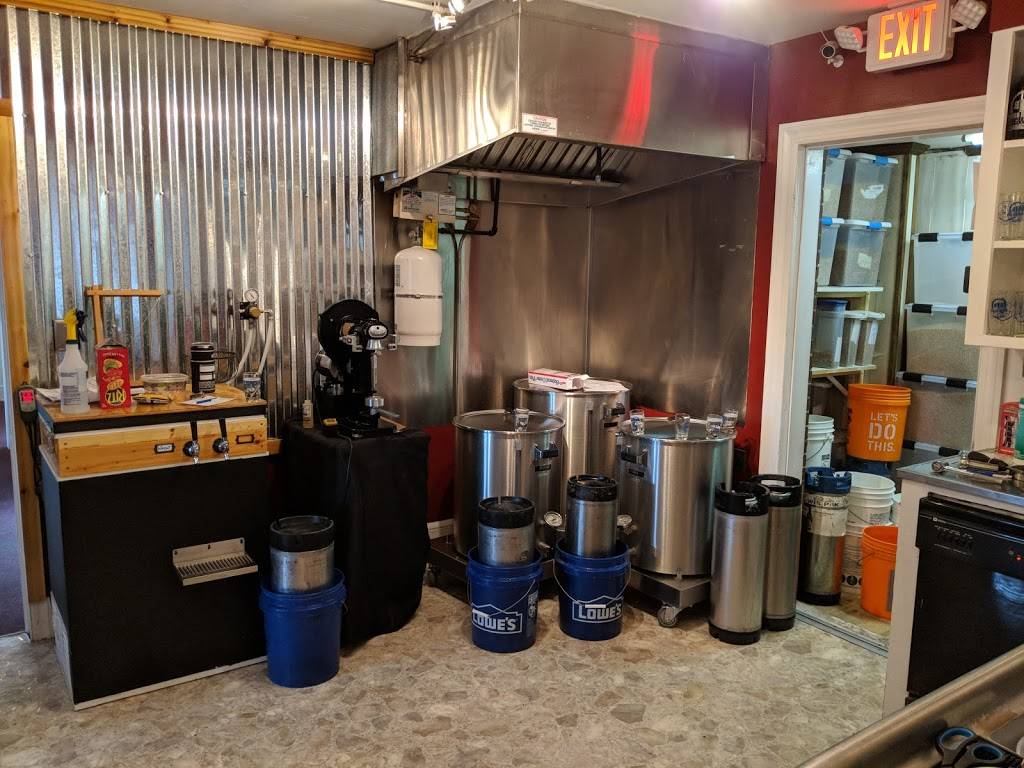 Buggs Island Brewing Company | restaurant | 110 College St Suite B, Clarksville, VA 23927, USA | 4342653343 OR +1 434-265-3343