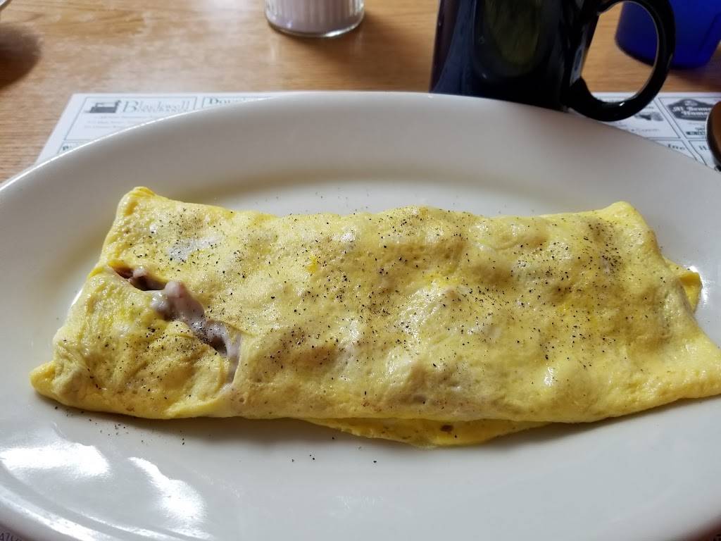 Countryside Restaurant | restaurant | 98 Main St, Corinth, ME 04427, USA | 2072853694 OR +1 207-285-3694