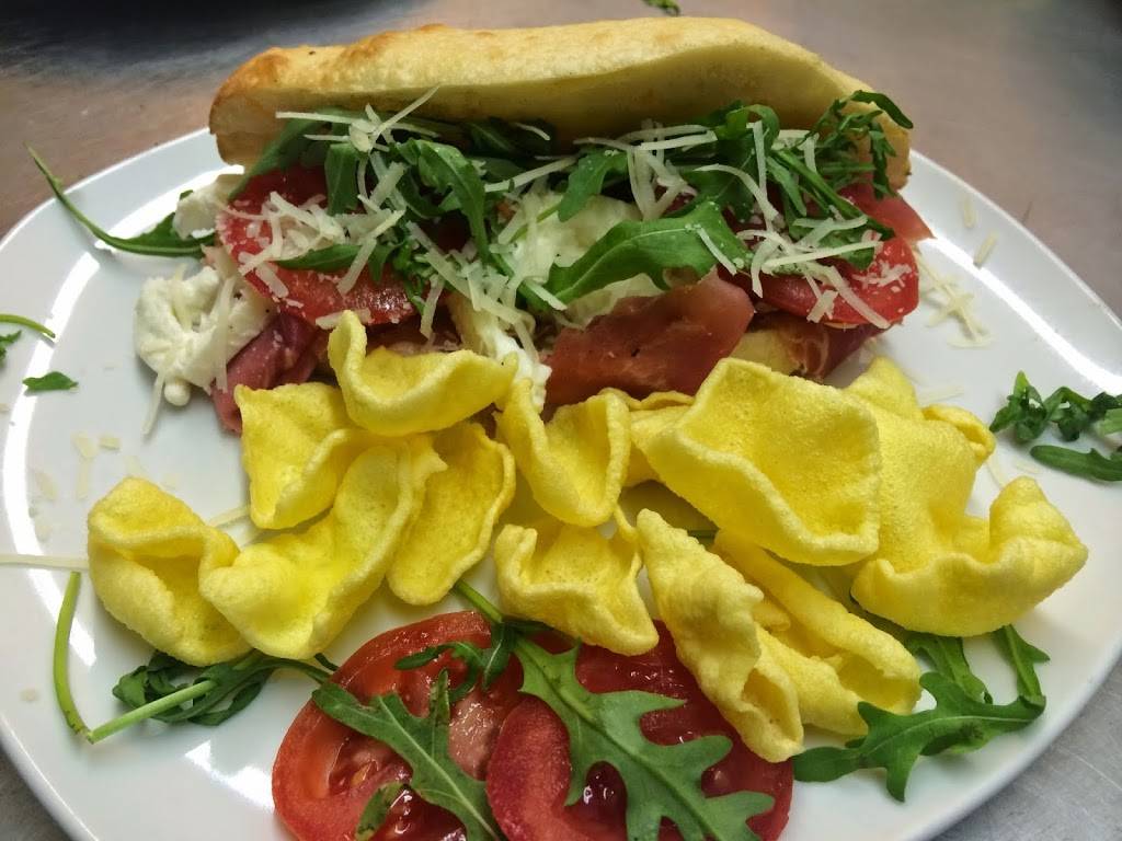 Gino & Joes Pizza Liverpool | restaurant | 700 Old Liverpool Rd, Liverpool, NY 13088, USA | 3154517337 OR +1 315-451-7337