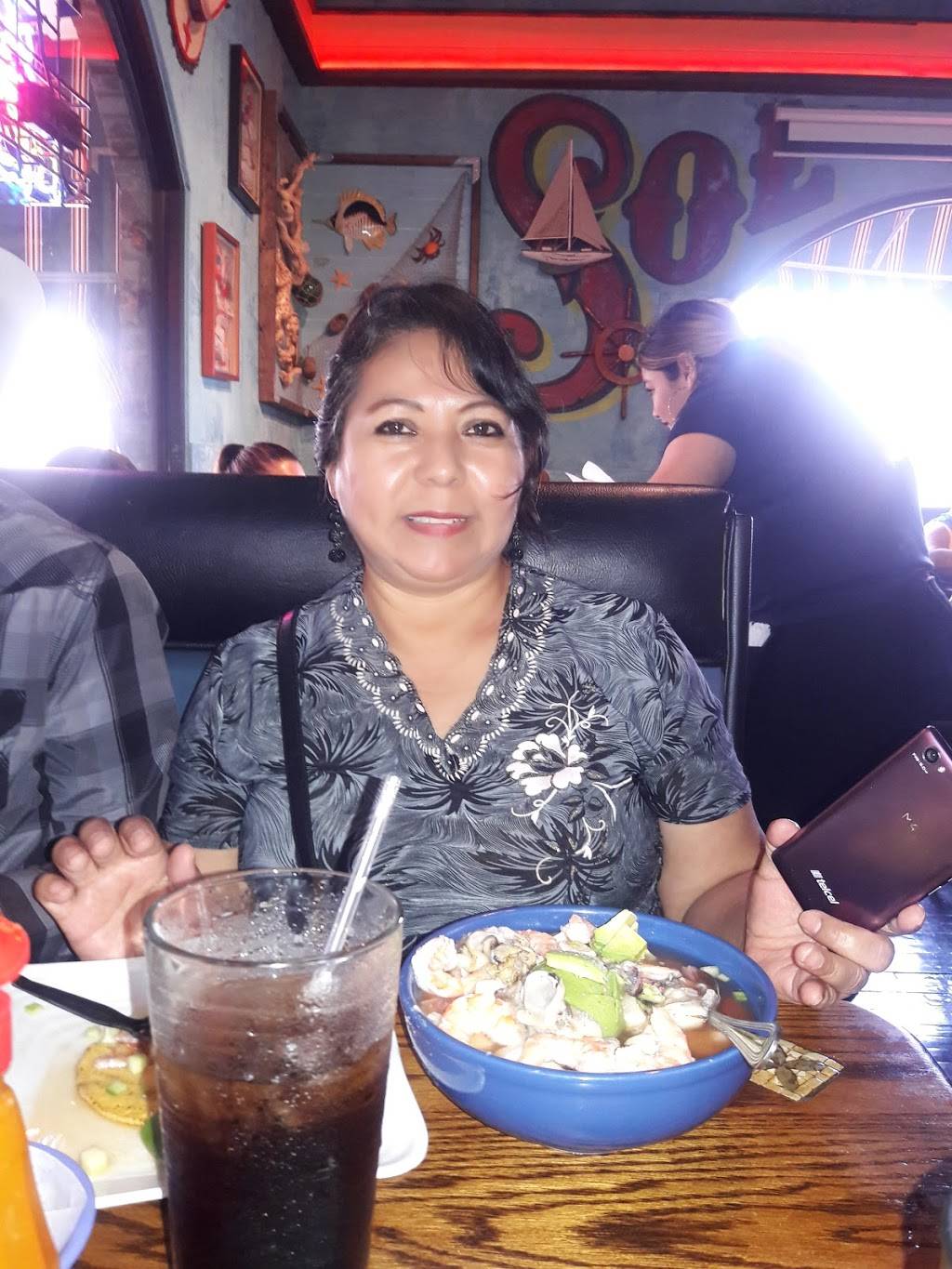 Janitzio Restaurant | restaurant | 1643 Cecil Ave, Delano, CA 93215, USA | 6617212823 OR +1 661-721-2823