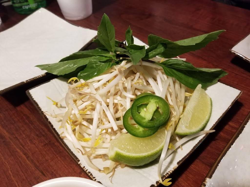 Pho Special | restaurant | 15411 Hall Rd, Macomb, MI 48044, USA | 5869137697 OR +1 586-913-7697