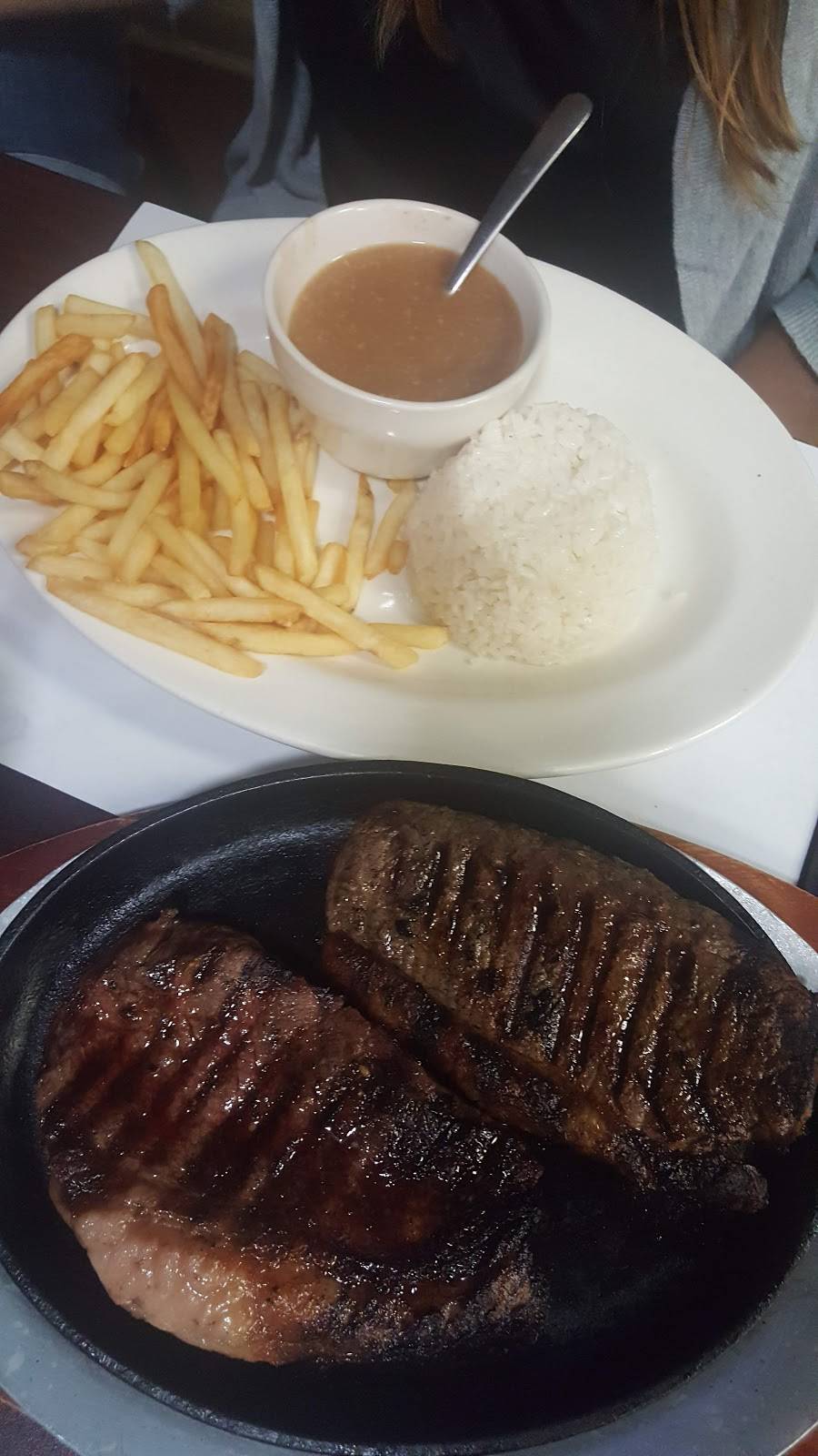 Max Bar & Grill | restaurant | 1177 Federal Hwy, Deerfield Beach, FL 33441, USA | 7542277135 OR +1 754-227-7135