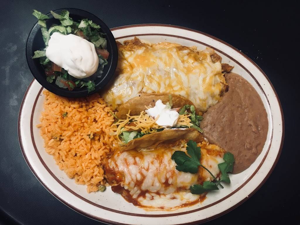 Mayelos Tex Mex | restaurant | 1010 S Mason Rd suite d, Katy, TX 77450, USA | 8324376180 OR +1 832-437-6180