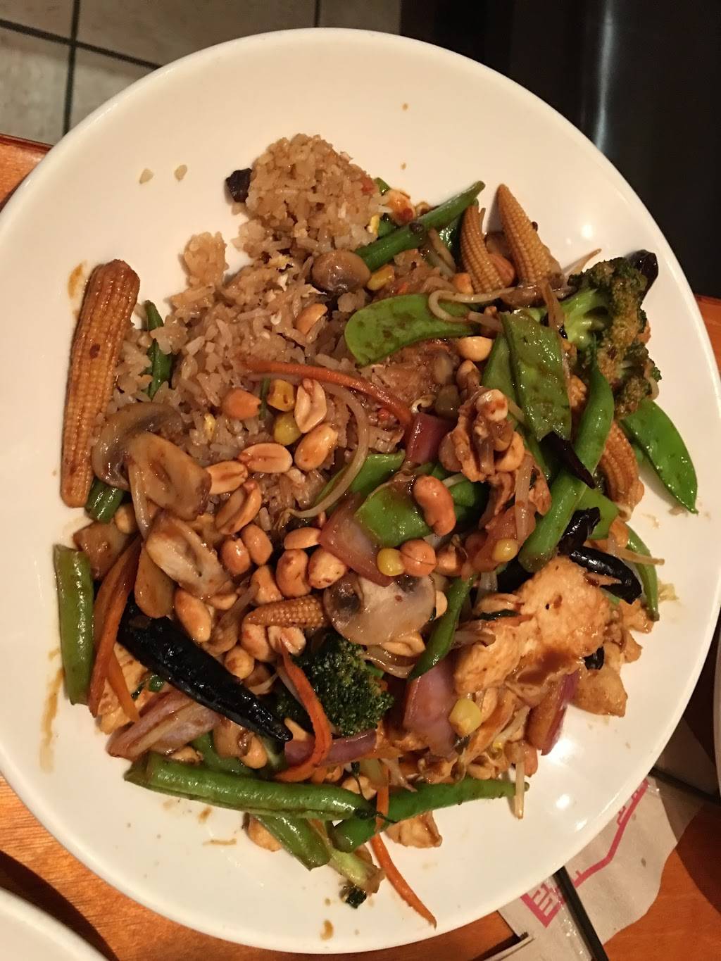 Big Bowl | restaurant | 3669 Galleria, Edina, MN 55435, USA | 9529287888 OR +1 952-928-7888