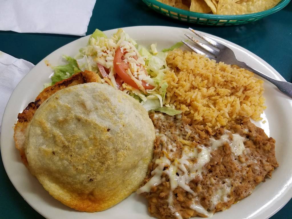 Los 3 Gallegos Express | restaurant | 1475 George Dieter Dr, El Paso, TX 79936, USA | 9155910606 OR +1 915-591-0606