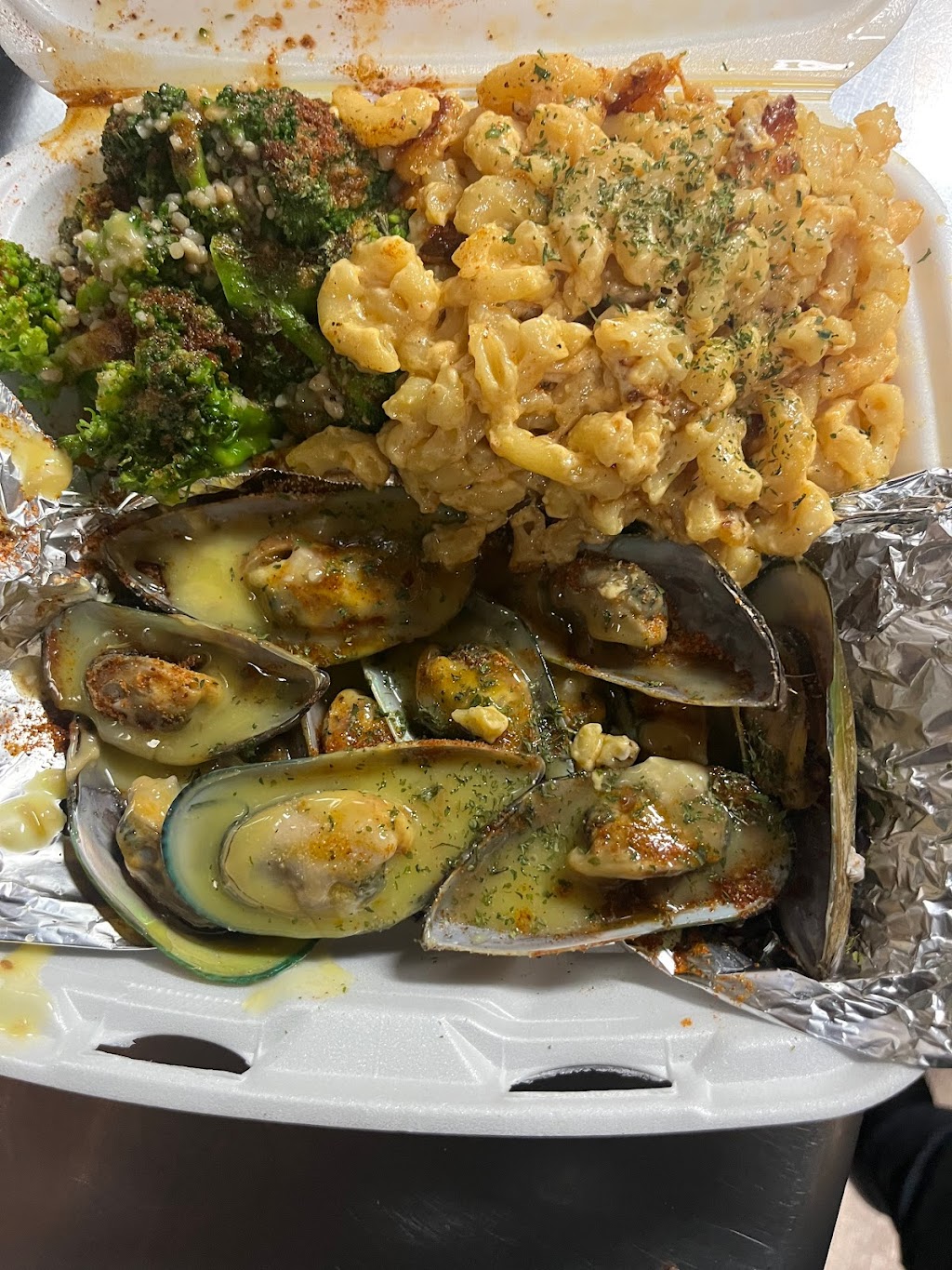 JC AfroSoul Kitchen | meal takeaway | 6825 Ludlow St, Upper Darby, PA 19082, USA | 6106167132 OR +1 610-616-7132