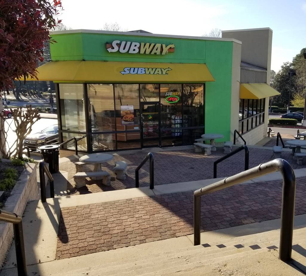Subway | restaurant | 3000 Windy Hill Rd SE, Marietta, GA 30067, USA | 6785038378 OR +1 678-503-8378