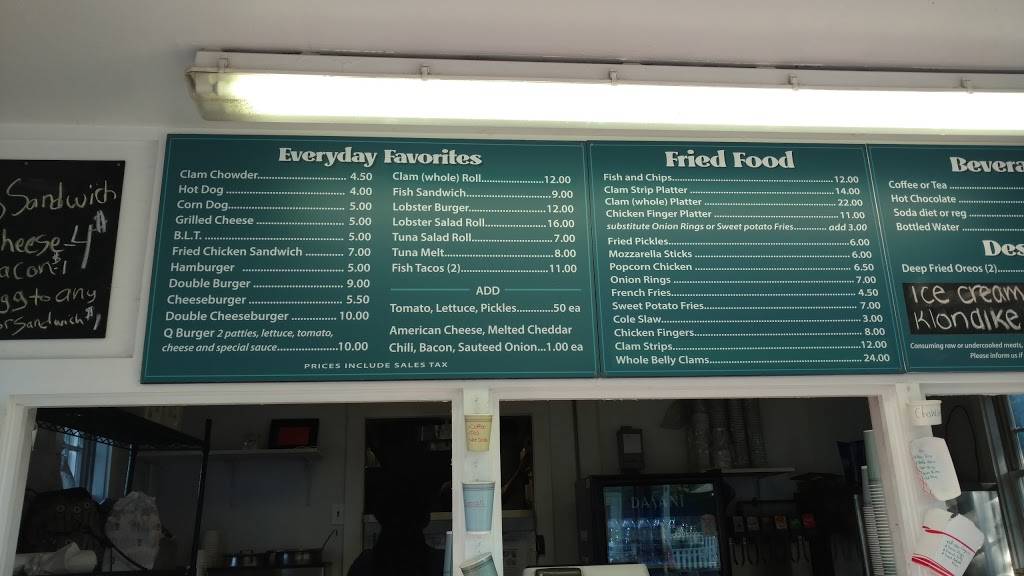 Quarterdeck Restaurant | restaurant | 29 Dock St, Edgartown, MA 02539, USA | 5086275346 OR +1 508-627-5346