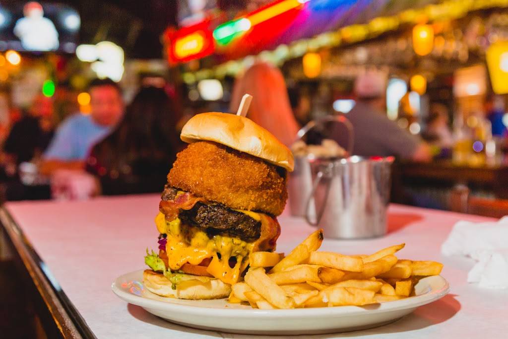 Codys Original Roadhouse- Bay Pines | restaurant | 4360 Park St N, St. Petersburg, FL 33709, USA | 7273451022 OR +1 727-345-1022