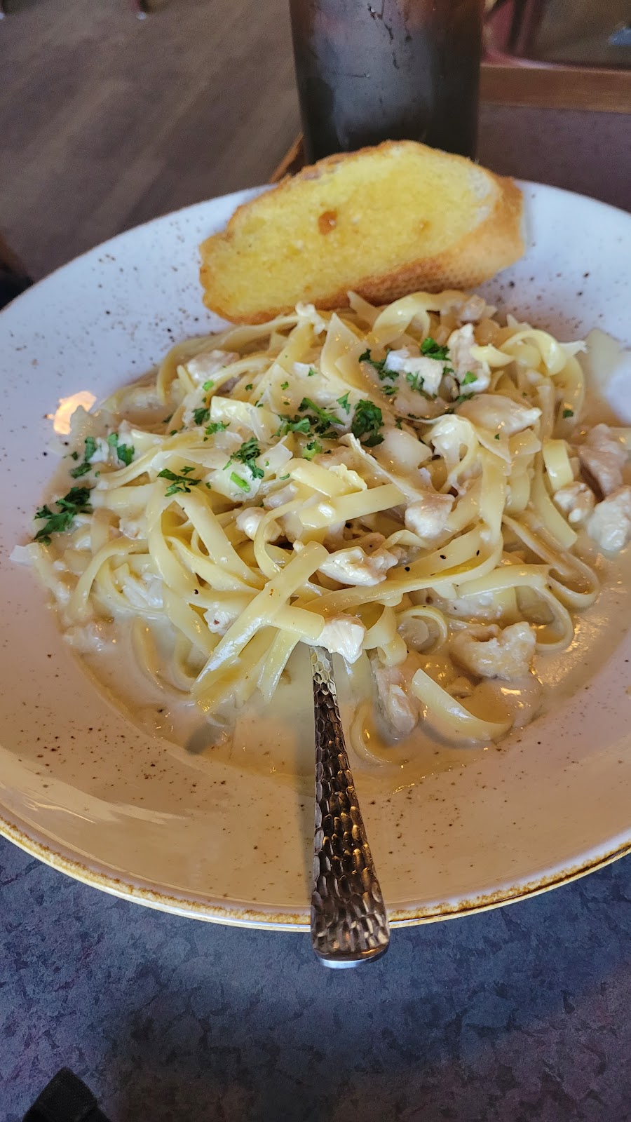 Michaels on the Lake | restaurant | 910 W Broadway Ave, Moses Lake, WA 98837, USA | 5097651611 OR +1 509-765-1611