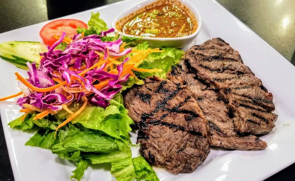 AM Thai Fusion Cuisine | restaurant | 2941 W Ball Rd, Anaheim, CA 92804, USA | 7148168759 OR +1 714-816-8759