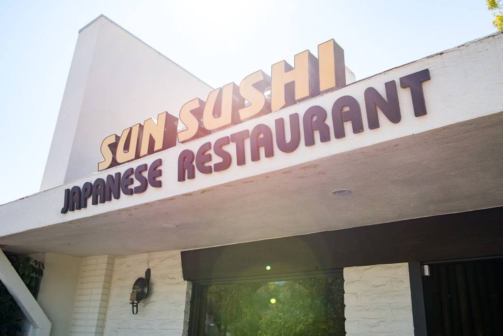 Sun Sushi | restaurant | 3631 State St, Santa Barbara, CA 93105, USA | 8058457720 OR +1 805-845-7720