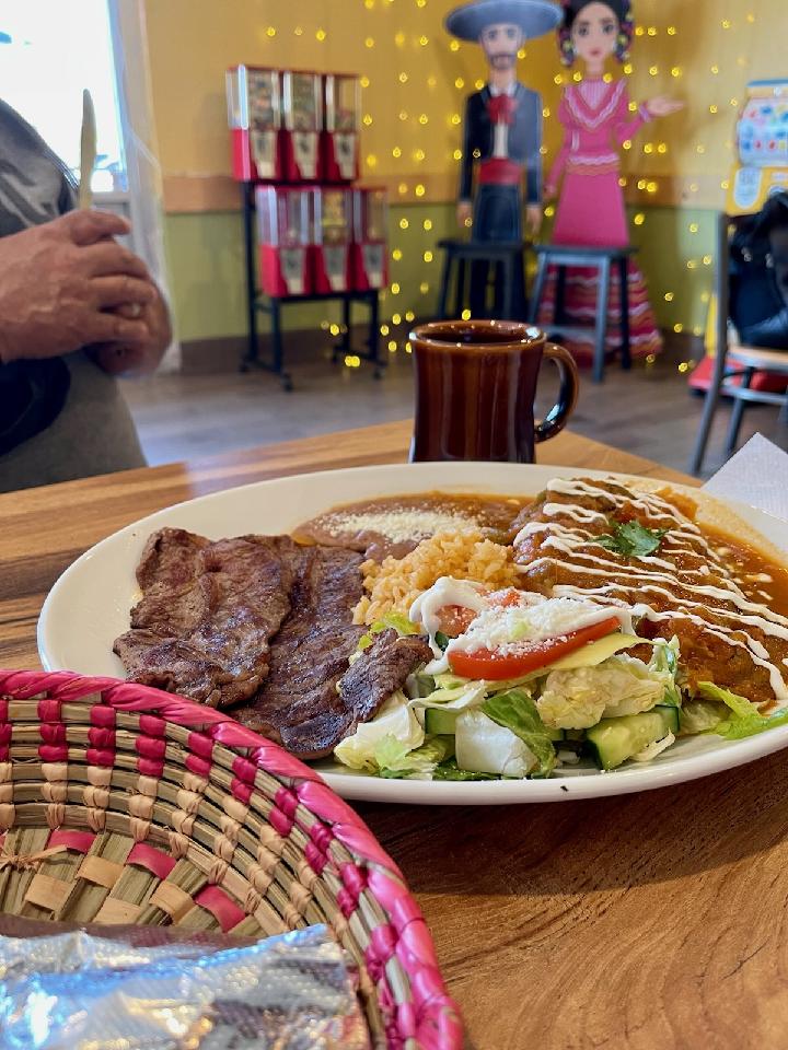 Vanessas Cocina Mexicana | restaurant | 309 Broadway, Chula Vista, CA 91910, USA | 6193492536 OR +1 619-349-2536