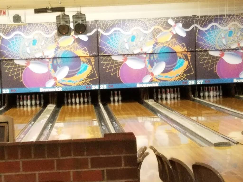 Forest Hill Lanes | restaurant | 1 Maurice Dr, Forest Hill, MD 21050, USA | 4108384477 OR +1 410-838-4477