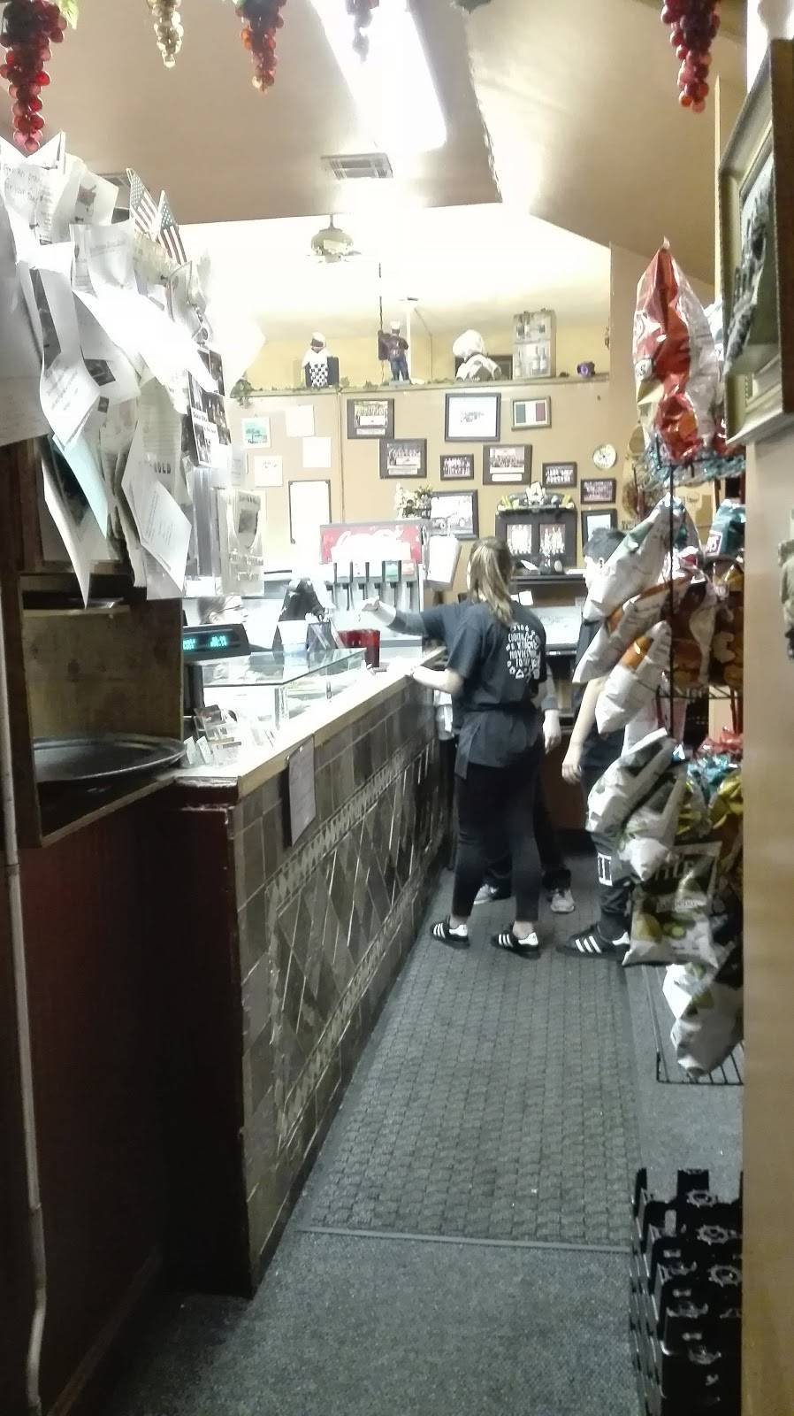 Dolce Vita | restaurant | 3116 Main St, Sumneytown, PA 18084, USA | 2152342900 OR +1 215-234-2900