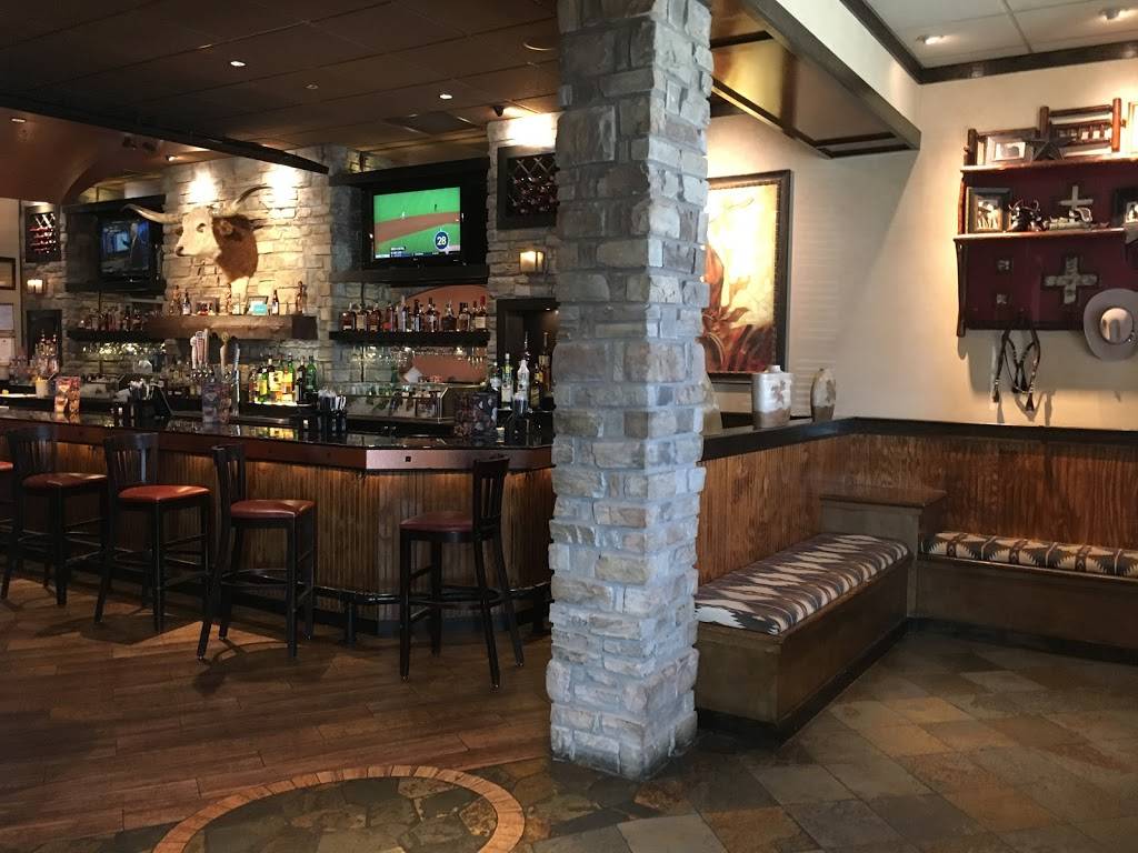 LongHorn Steakhouse | meal takeaway | 1614 N Dixie Hwy, Elizabethtown, KY 42701, USA | 2707375550 OR +1 270-737-5550