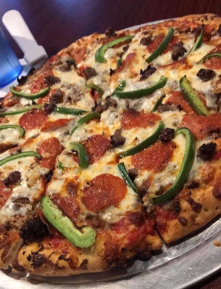 Lighthouse Bar & Grill | restaurant | 2505 S 132nd St, Omaha, NE 68144, USA | 4028858188 OR +1 402-885-8188