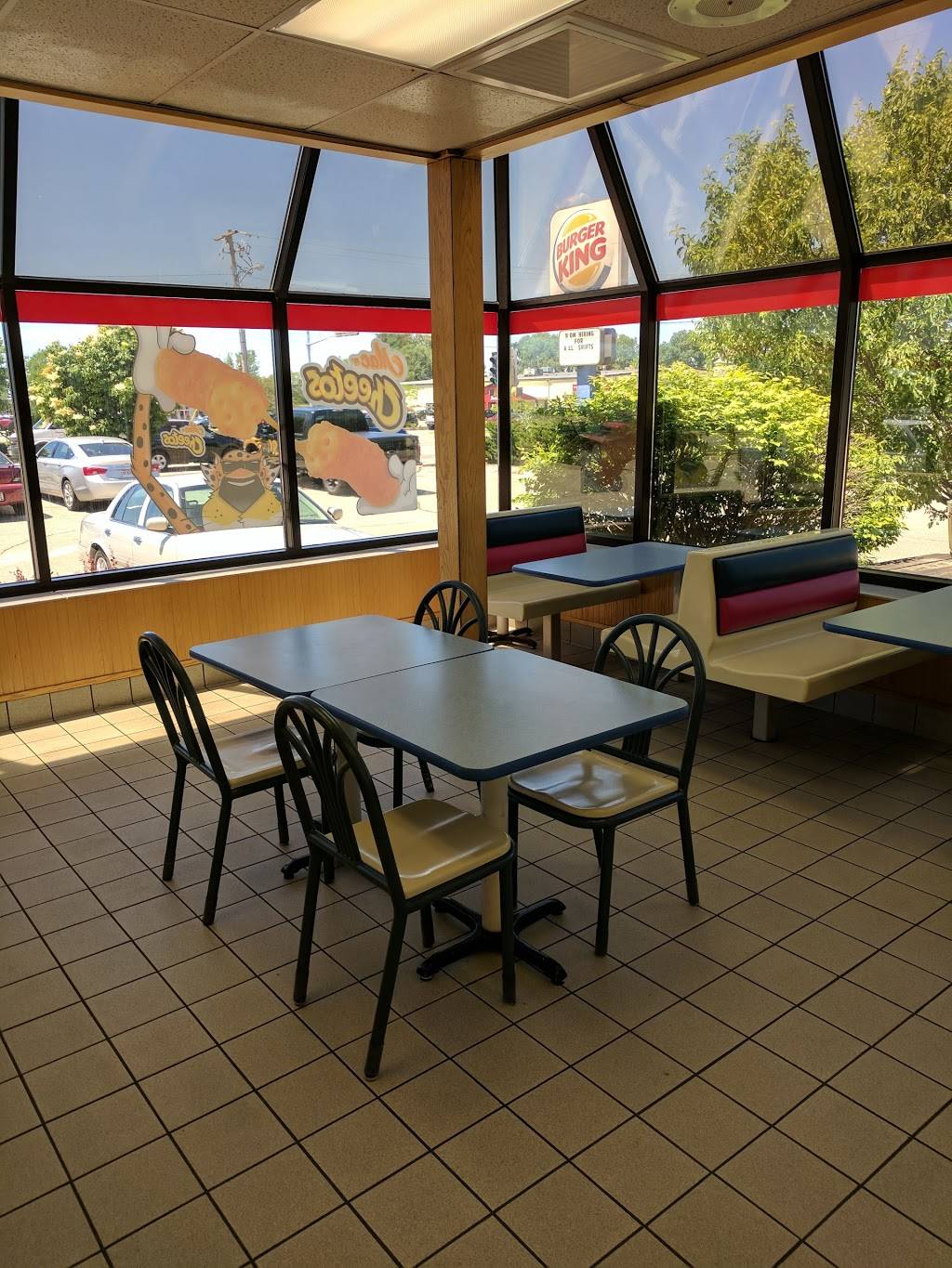 Burger King | restaurant | 810 N Main St, Oregon, WI 53575, USA | 6088358200 OR +1 608-835-8200