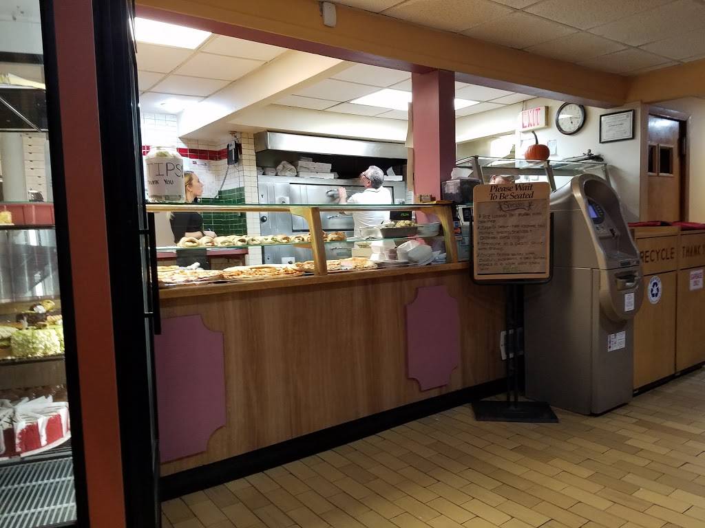 Lisa Restaurant & Pizzeria | restaurant | New Jersey 35, Laurence Harbor, NJ 08879, USA | 7322901313 OR +1 732-290-1313