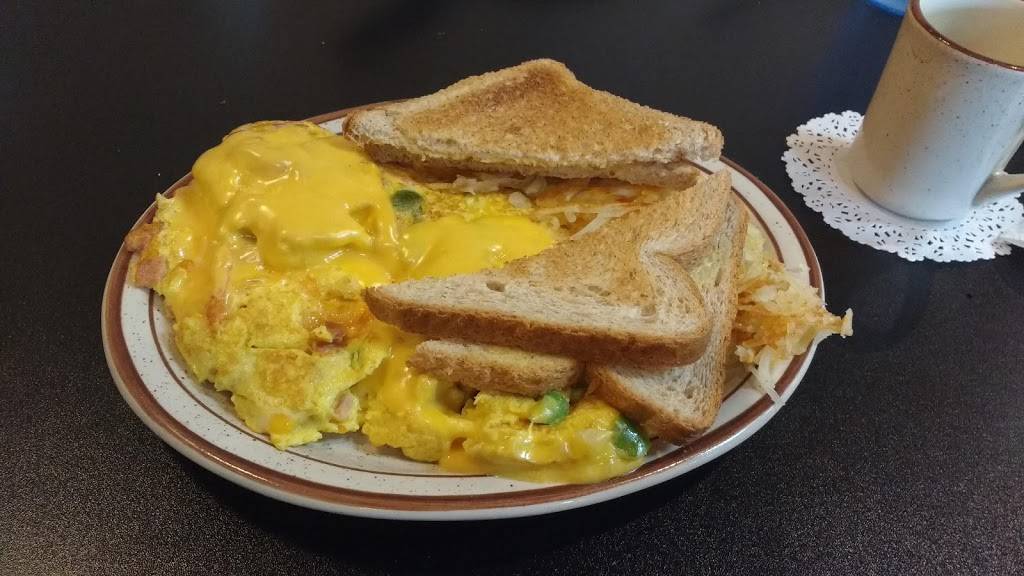 Falls Cafe | restaurant | 1118 Plankview Green Blvd, Sheboygan Falls, WI 53085, USA | 9205500060 OR +1 920-550-0060