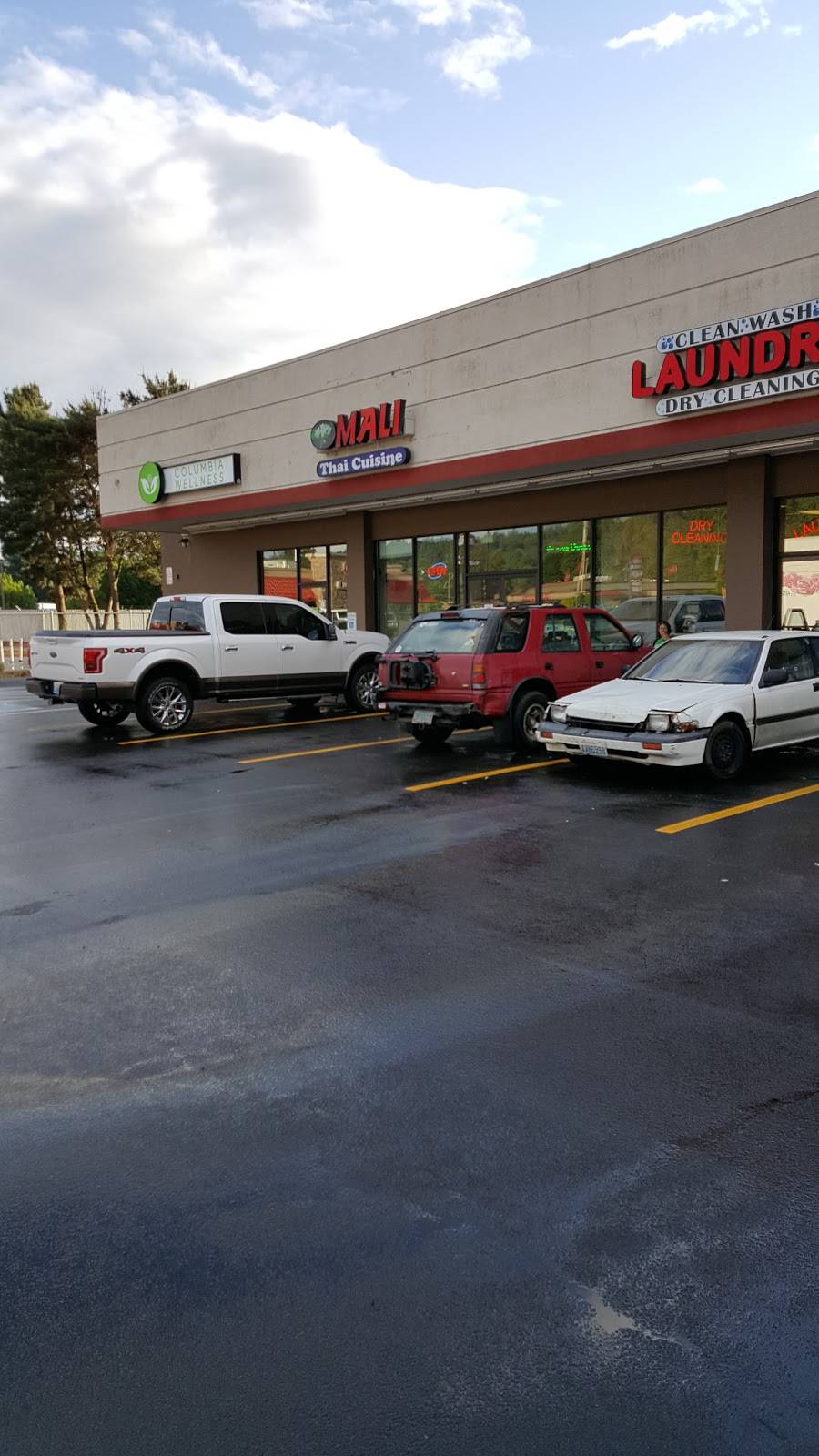 Mali Thai Cuisine | restaurant | 1251 Lewis River Rd, Woodland, WA 98674, USA | 3602259587 OR +1 360-225-9587