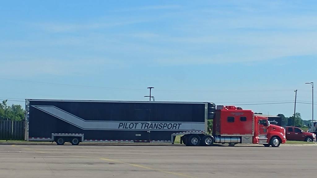 Pilot Travel Center | restaurant | 6158 US-223, Ottawa Lake, MI 49267, USA | 7348541772 OR +1 734-854-1772