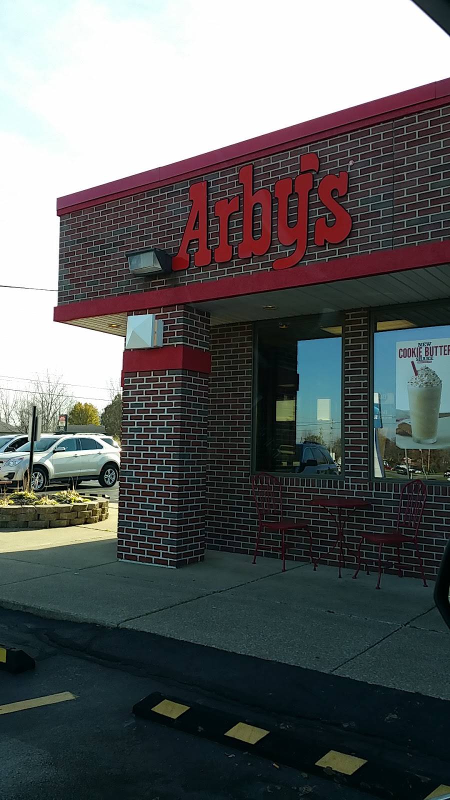 Arbys | restaurant | 347 Milan Ave, Norwalk, OH 44857, USA | 4196632729 OR +1 419-663-2729