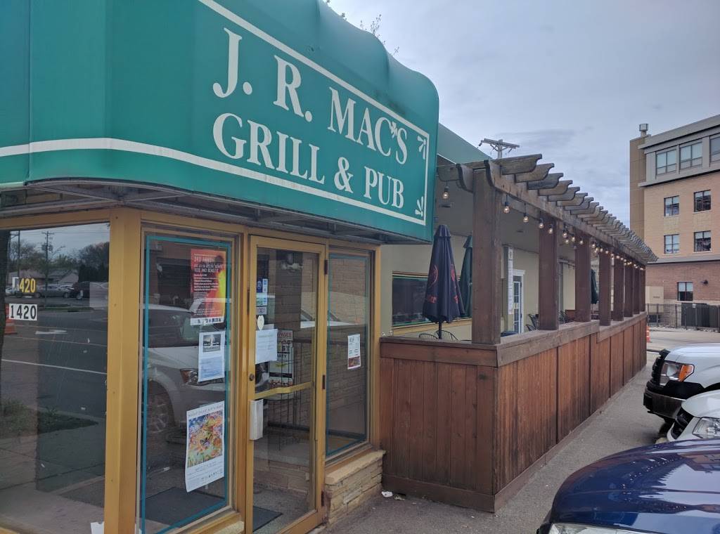 J R Macs Bar & Grill | restaurant | 1420 7th St W, St Paul, MN 55102, USA | 6512248482 OR +1 651-224-8482