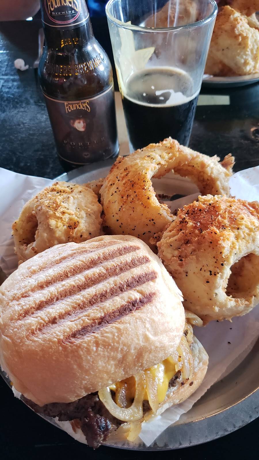 Sheps Place | restaurant | 816 S Main St, Weatherford, TX 76086, USA | 6828045002 OR +1 682-804-5002